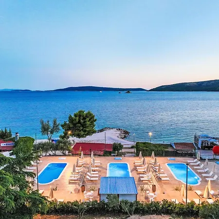 Medena-5 By Interhome 公寓 *