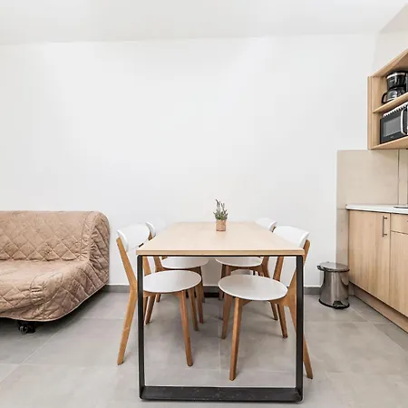 Medena-5 By Interhome 特罗吉尔