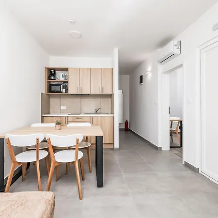 아파트 Medena-5 By Interhome *
