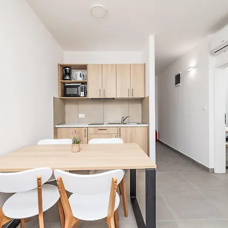 Medena-5 By Interhome 公寓 特罗吉尔