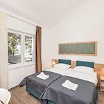 Apartment Medena-5 By Interhome